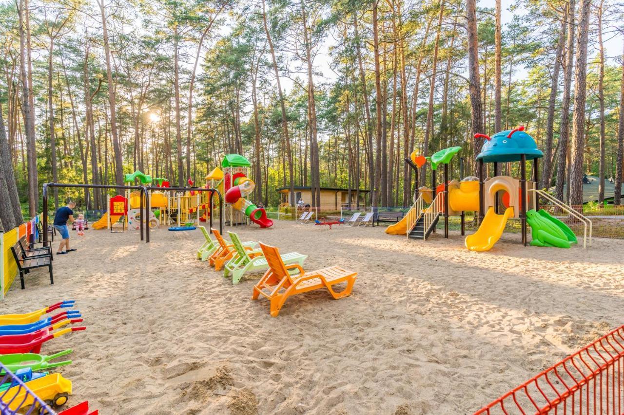 Вілла Bursztynowo Osrodek Wczasowy Штутово Екстер'єр фото